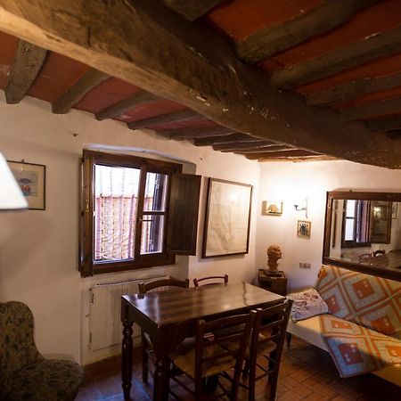 شقة Borgo Antico - Torre Pugliola ليريسي المظهر الخارجي الصورة