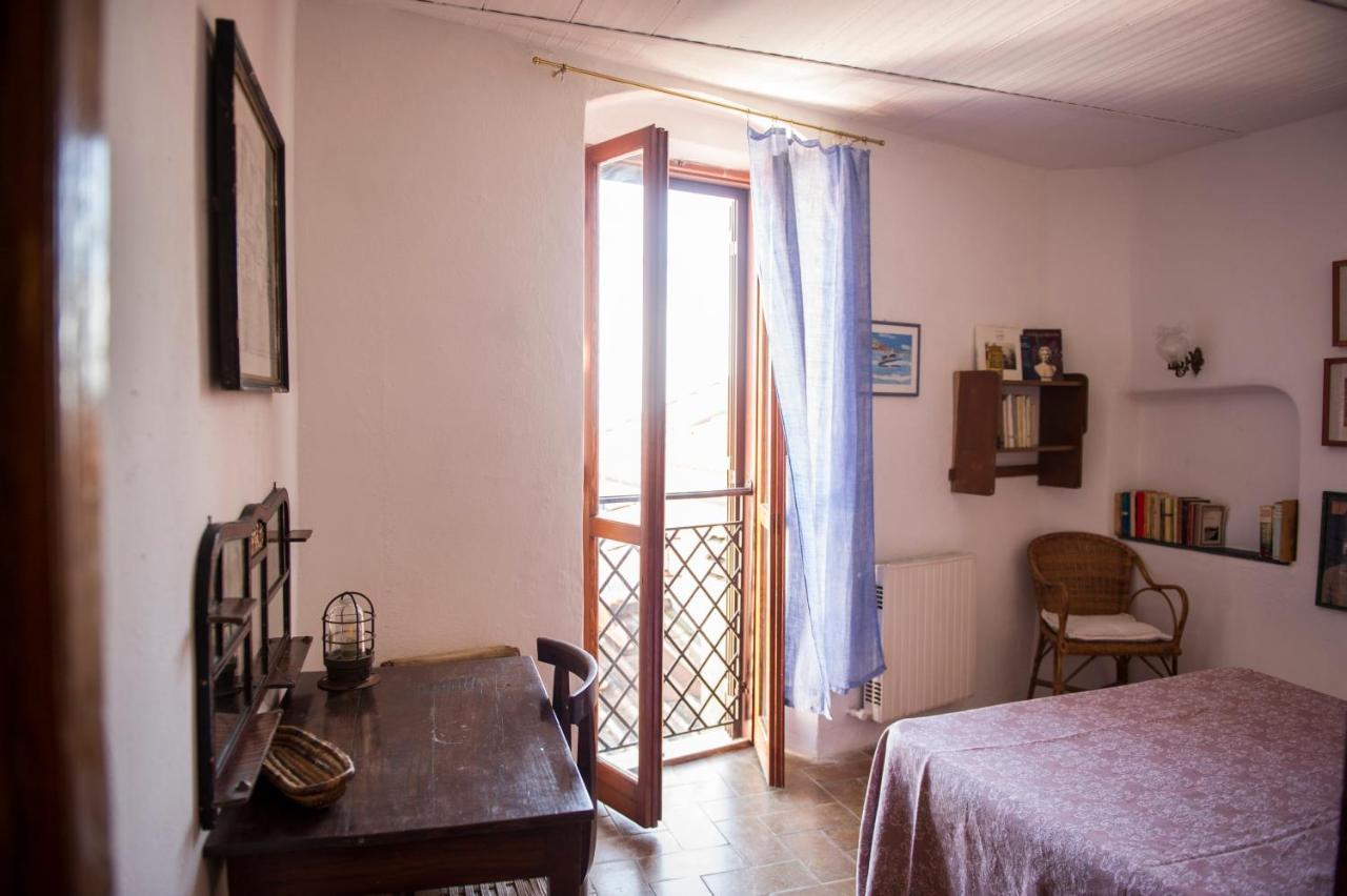 شقة Borgo Antico - Torre Pugliola ليريسي المظهر الخارجي الصورة